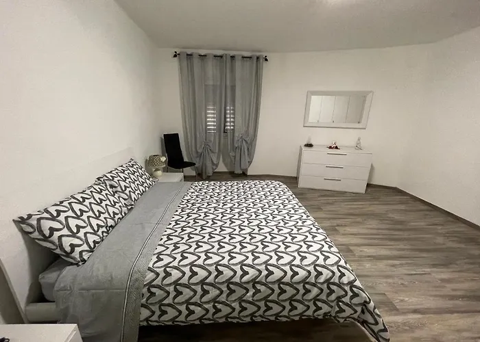 Casa Revolta Apartament Trydent